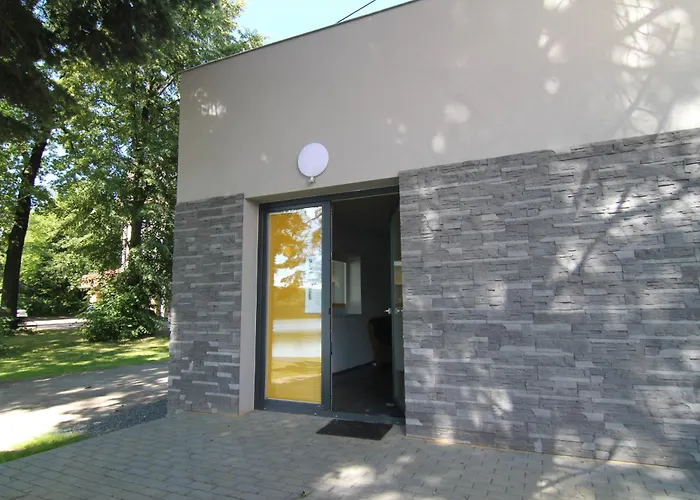 Trdlovy A Tatranec V Arealu Jaskovske Krcmy キャンプ場 Horní Těrlicko
